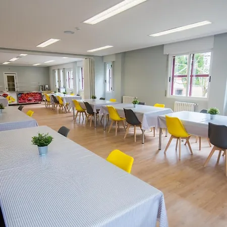 Albergue Residencia Hospital Del Rey Burgo