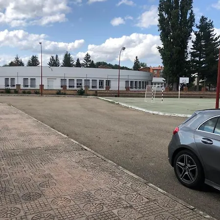 Ostello Residencia Hospital Del Rey Burgo