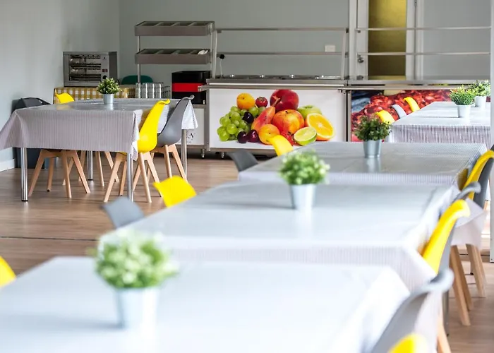 Hostel Residencia Hospital Del Rey